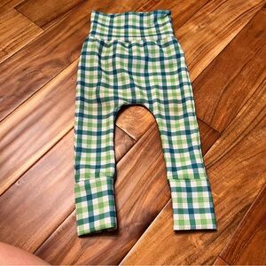 Baby unisex green plaid pants. Size 9-12 months